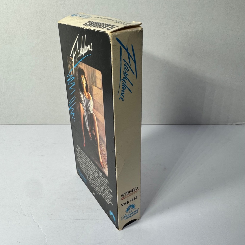 Flashdance VHS 1983 Movie Paramount Home Video‎ Jennifer Beals Stereo Vintage